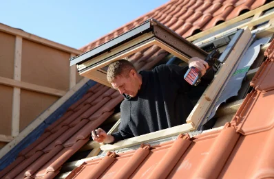 Pose de fenêtres de toit Velux à Vidaillat